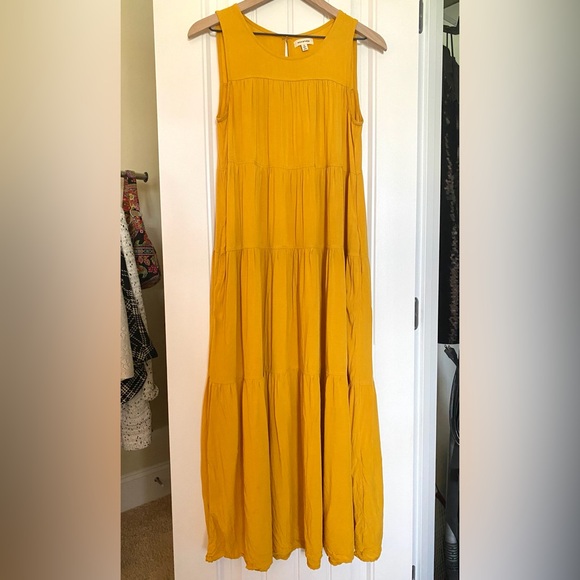 Max Studio Tiered Sleeveless Yellow Maxi Dress Size S - Picture 1 of 16